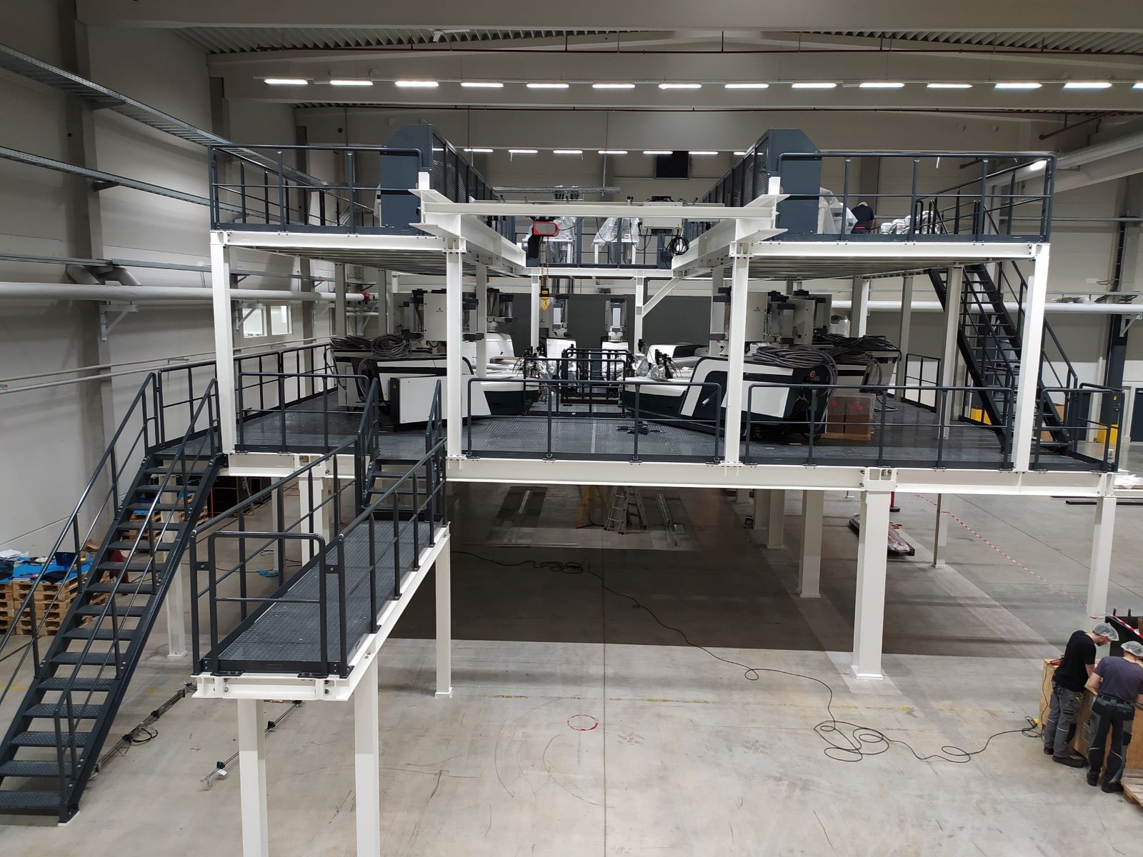 2_structure-for-film-production-line_assembly.jpg